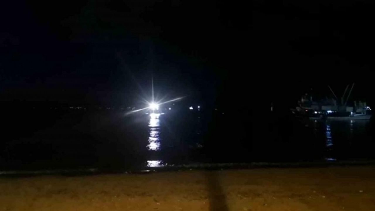 İzmir’de balıkçı teknesi battı: 3 kişinin cansız bedeni bulundu, 2 kişi kayıp