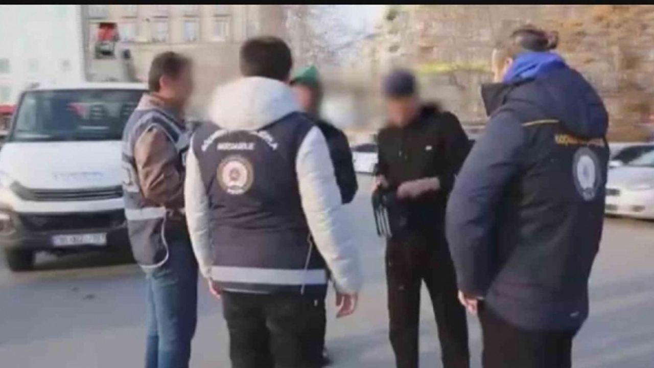 Kayseri’de düzensiz göçle mücadele için ‘Huzur Uygulaması’ yapıldı