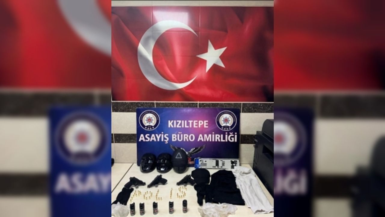 Mardin’de soymaya kalkıştıkları kuyumcuyu yaralayan maskeli 3 soyguncu yakalandı