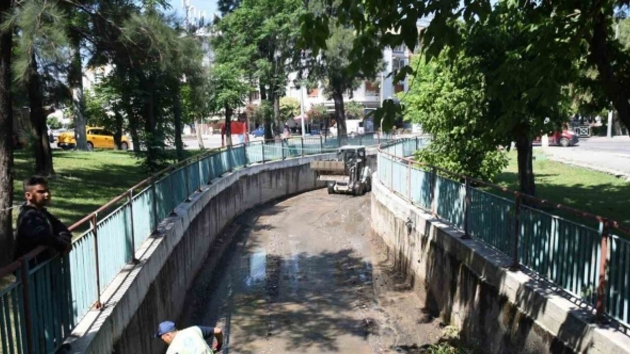 MASKİ 2023 yılında dere temizlik çalışmalarıyla rekora imza attı