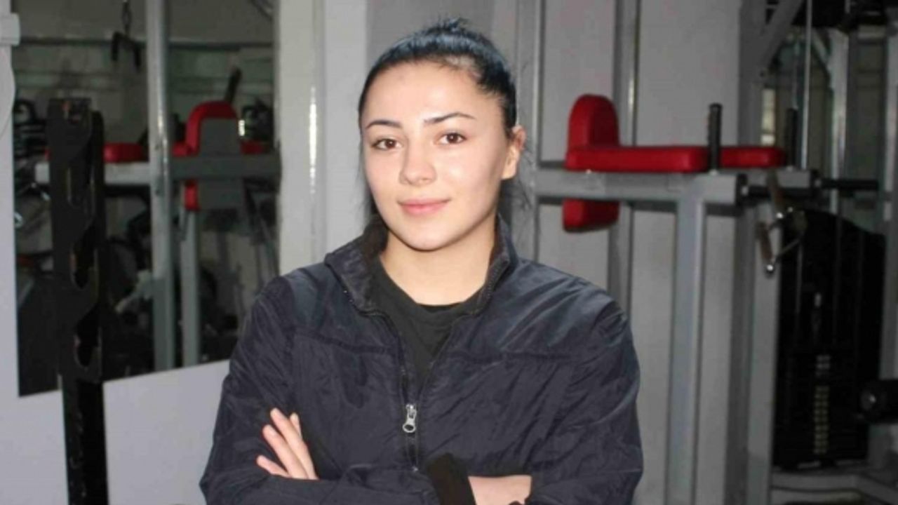 Milli Güreşçi Başak Duman’ın hedefi Türkiye’yi olimpiyatlarda temsil etmek