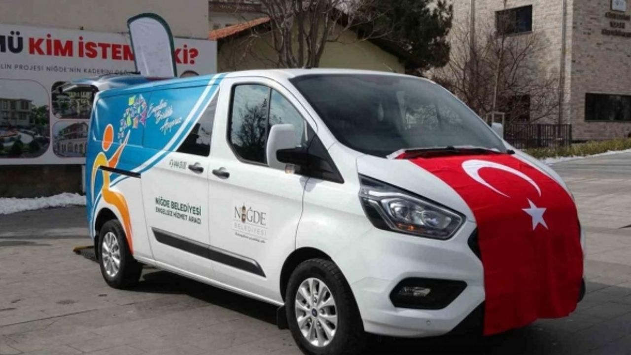 Niğde’de hizmete giren araç, engelli vatandaşların hayatını kolaylaştıracak