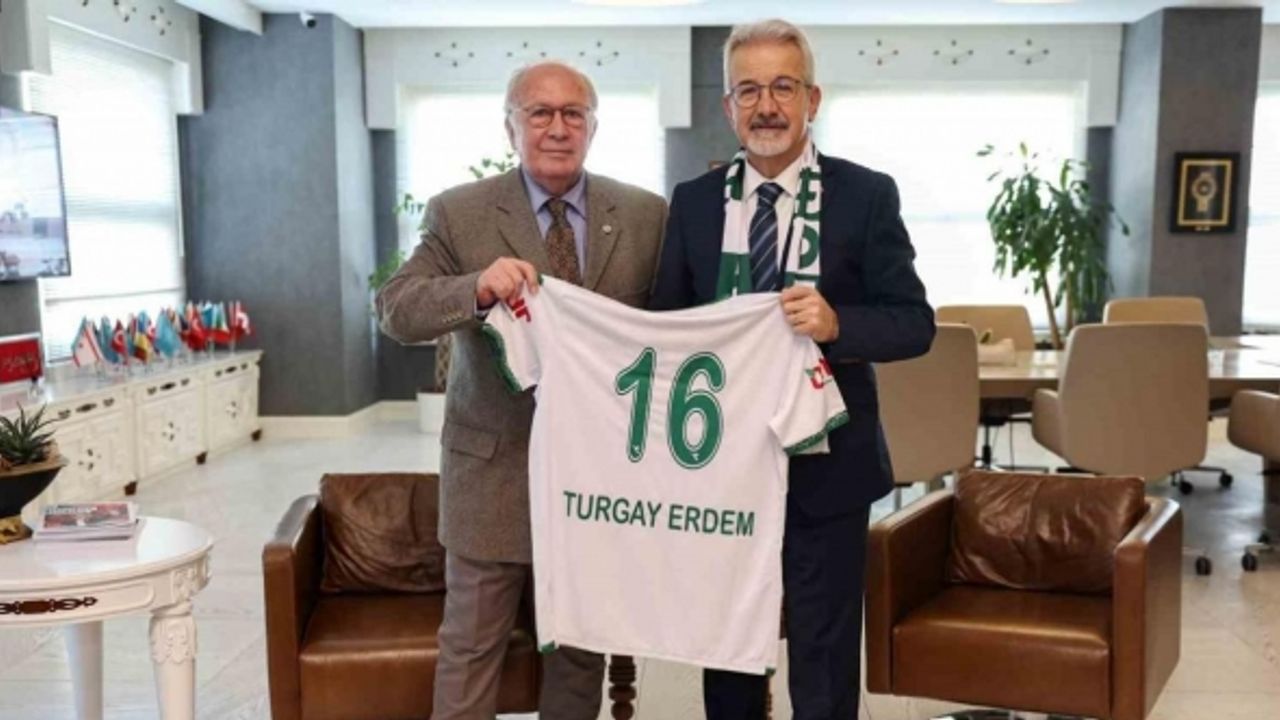 Nilüfer Belediye Başkanı Erdem: "Bursaspor’a topyekün destek olunmalı"