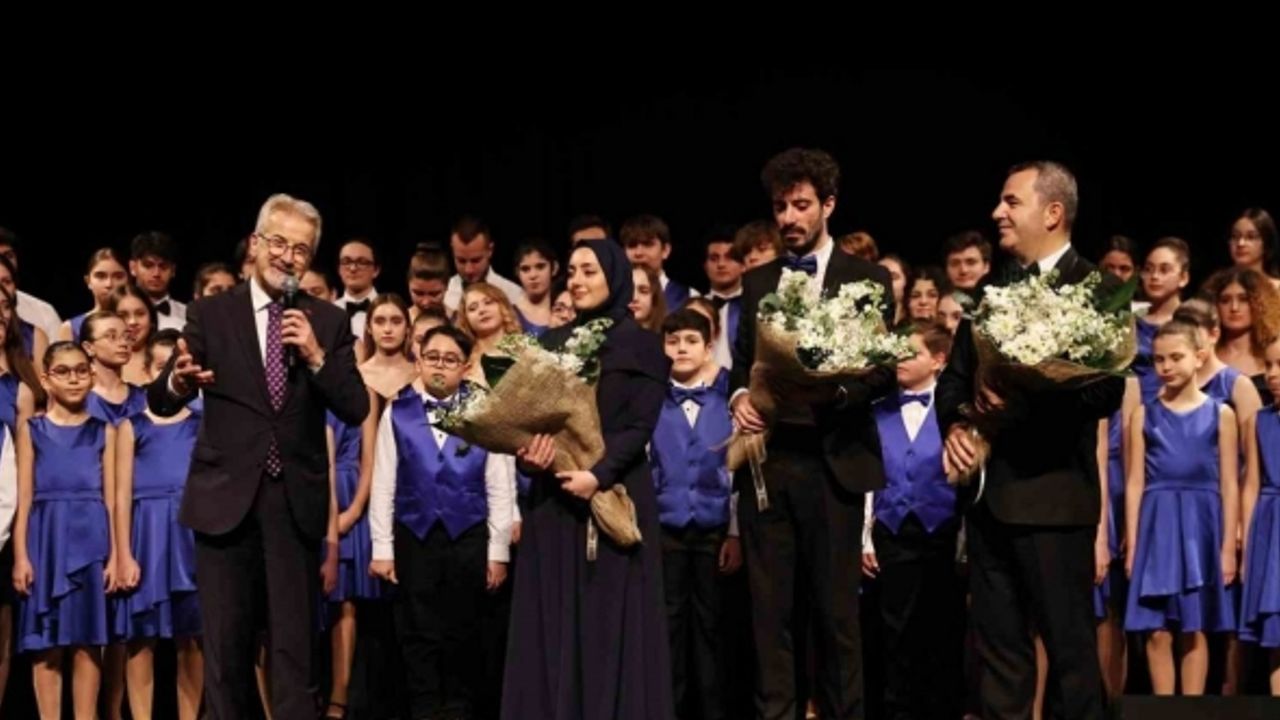 Nilüfer Çocuk ve Gençlik Korosu’ndan yeni yılın ilk konseri