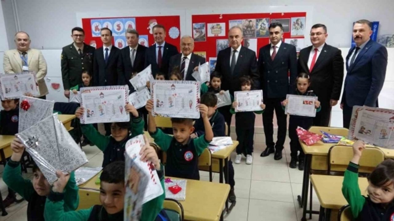 Ordu’da 130 bin öğrenci karne heyecanı yaşadı