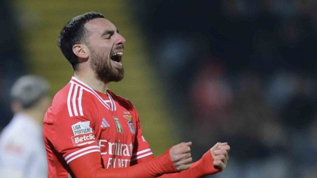 Orkun Kökçü, 1 gol 1 asistle yıldızlaştı