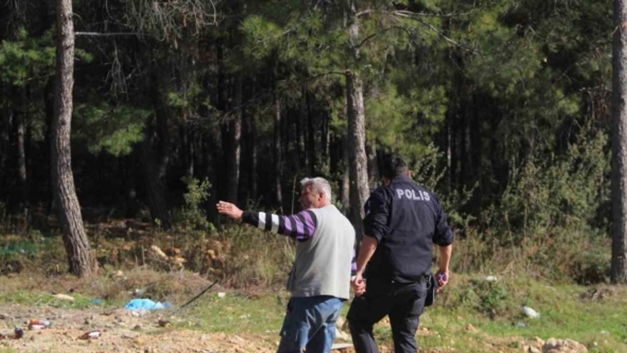 Ormanda ceset bulan çoban, ifade için bekleyince sürüsünün derdine düştü