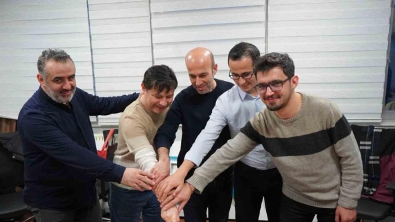 Özelde çalışan sağlık çalışanlarının sorunu daha çabuk çözüme kavuşacak