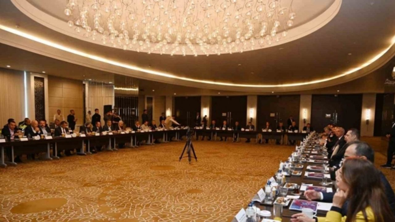 “Pedalların ritmiyle tarihi ve doğayı keşfet“ temalı Tour Of Antalya için geri sayım başladı