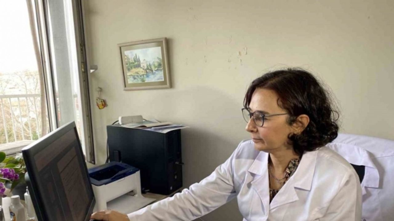 Prof. Dr. Yavuz, "Covid hala pandemik oranda kalabalıkta maske önemli"