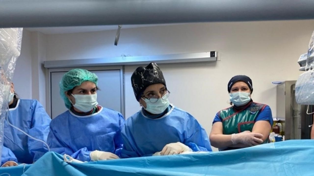 Pulmoner kapağındaki darlık ilk defa gerçekleştirilen yöntemle giderildi