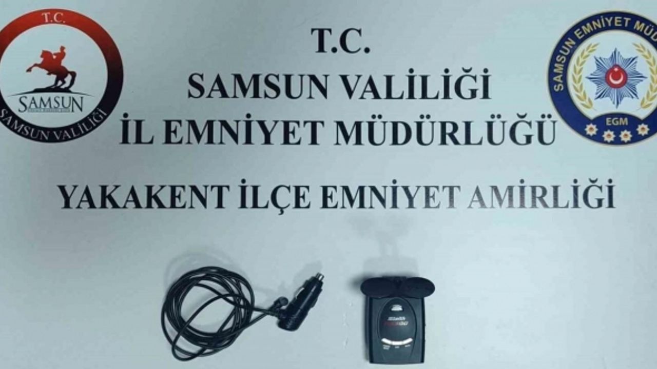 Radar tespit cihazı ile yakalanan sürücüye 12 bin 977 lira ceza