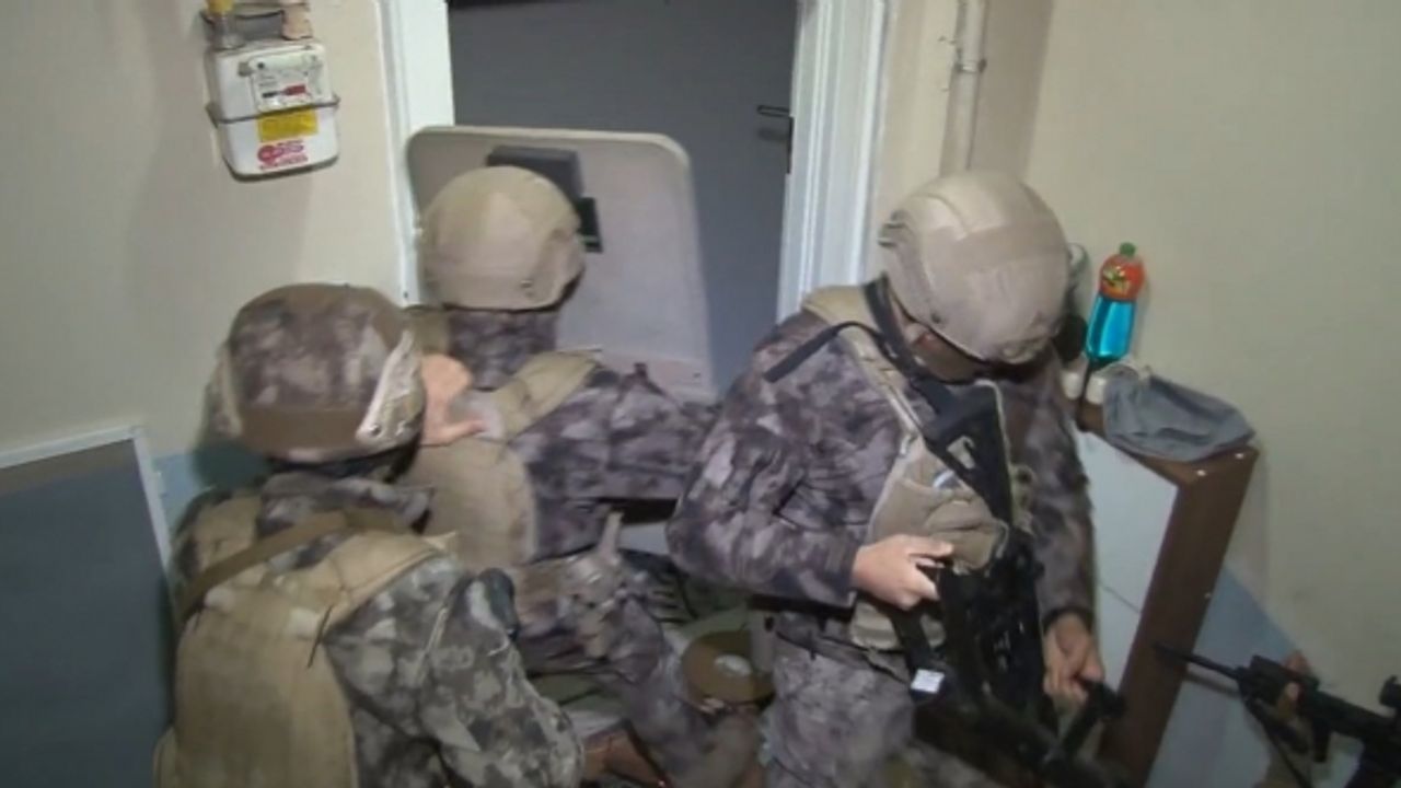 Sahte ilanlarla 7 milyonluk vurgun: Depremde çocuğunu kaybeden aileleri bile dolandırmışlar