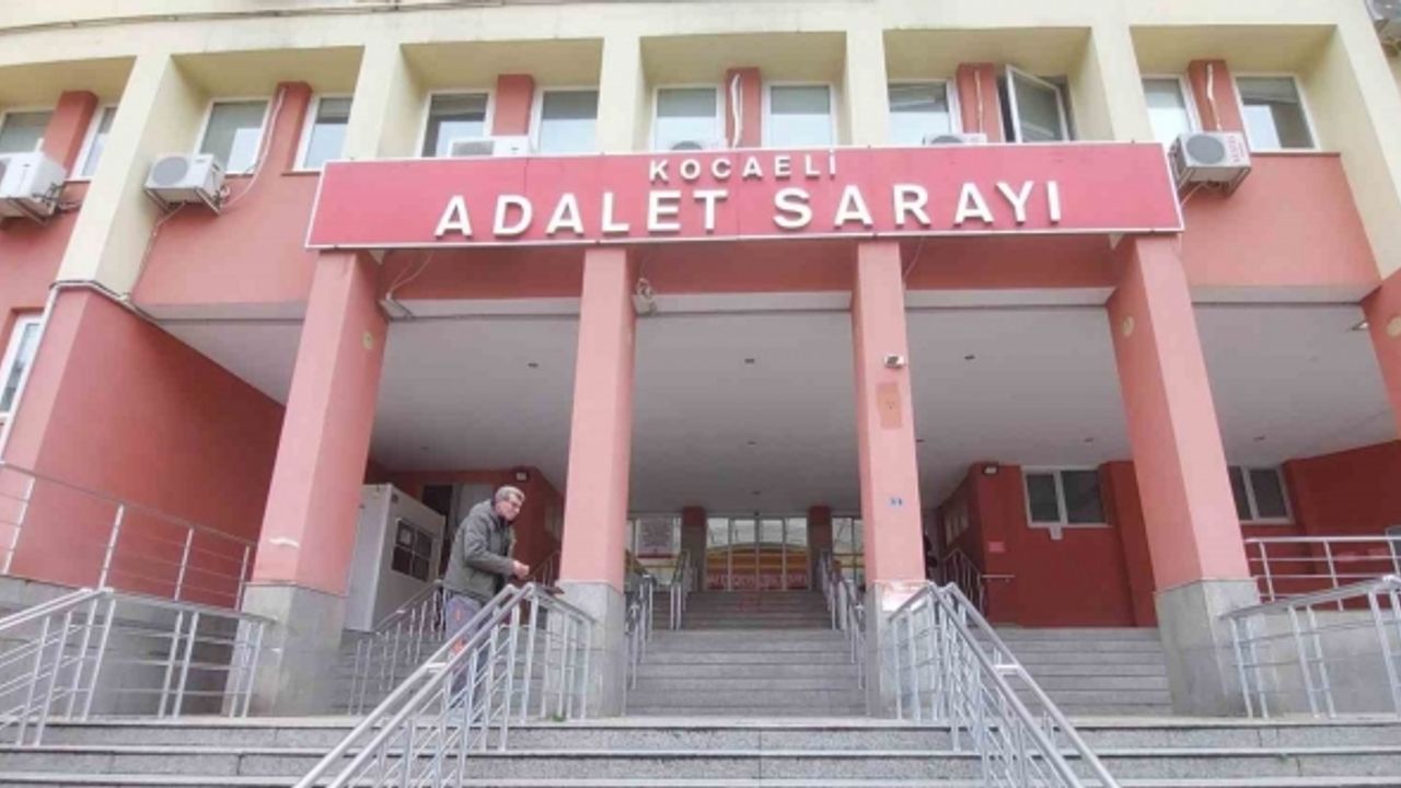 Sahte internet sitesine inandı, mobilya almak isterken dolandırıldı