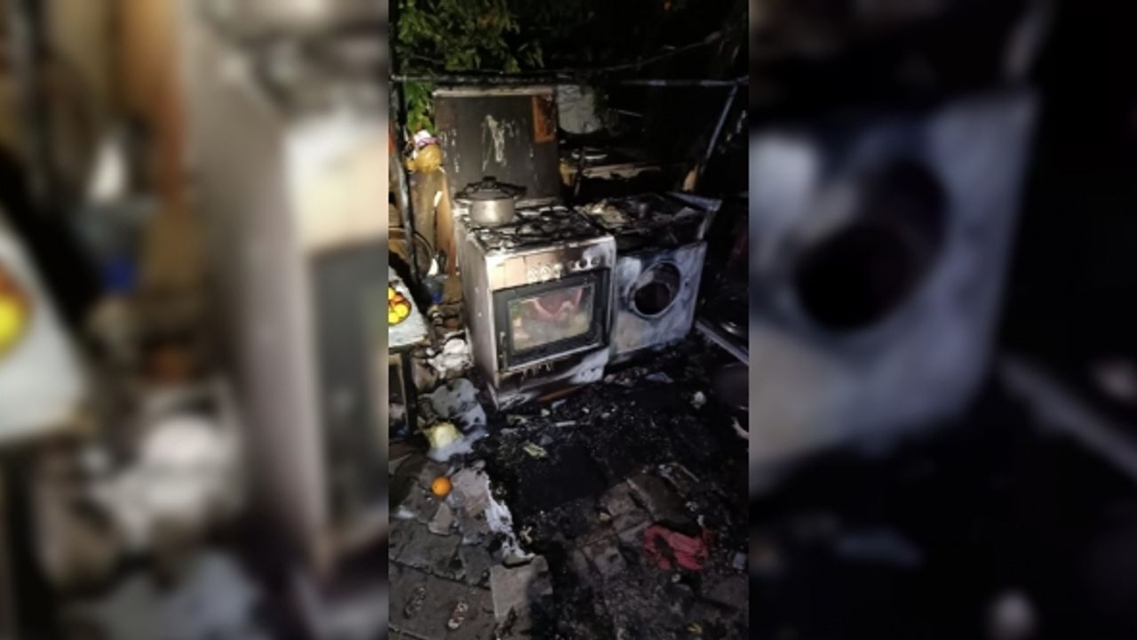 Samandağ’da çadır yangını çevreye sıçramadan kontrol altına alındı