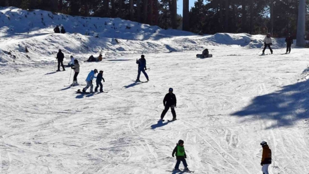 Sarıkamış Kayak Merkezi yarıyıl tatiline hazır