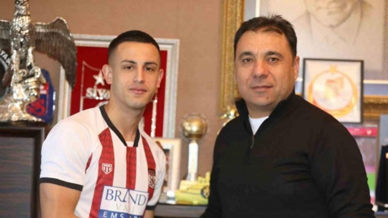 Sivasspor, Bartuğ Elmaz’ı sezon sonuna kadar kiraladı