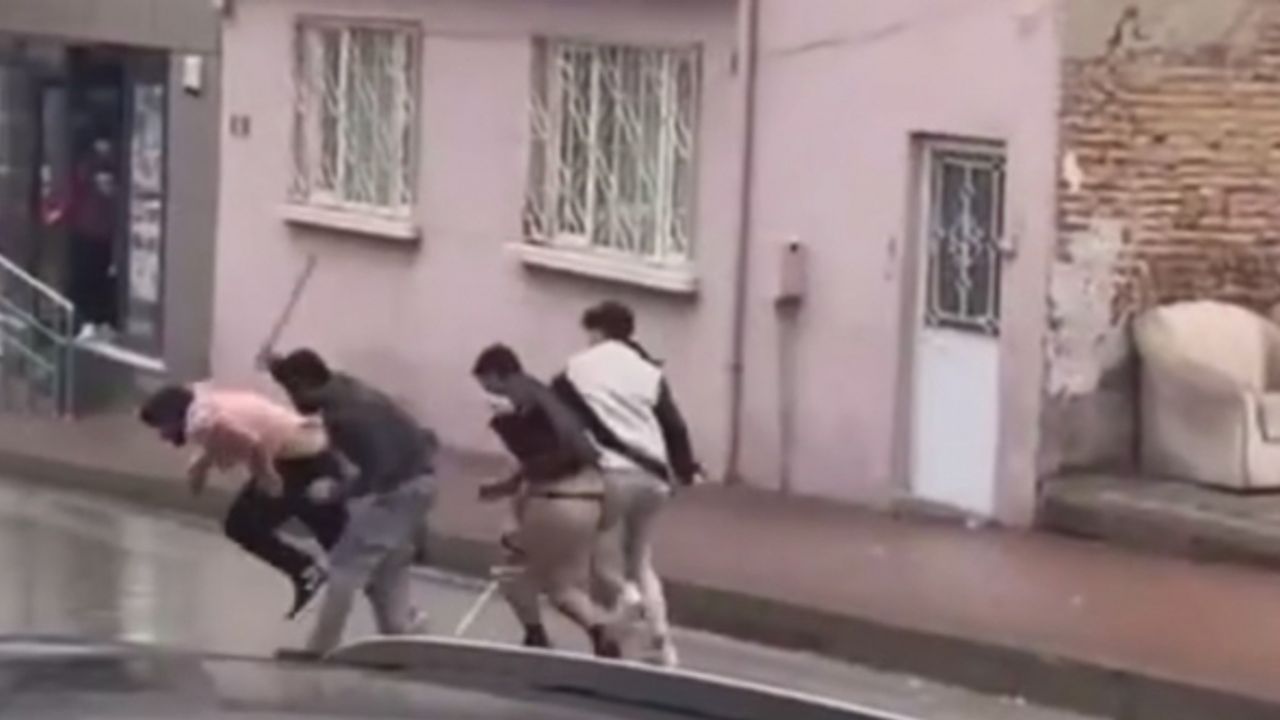 Sokak ortasında kavga eden yabancı uyruklu şahıslar sınır dışı edilecek