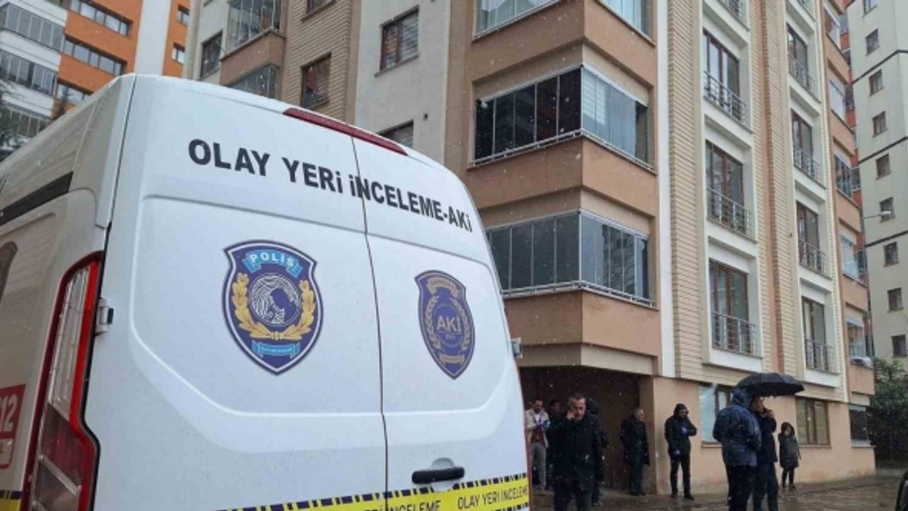 Tartıştığı oğlunu tabanca ile öldüren baba aynı silahla intihara kalkıştı