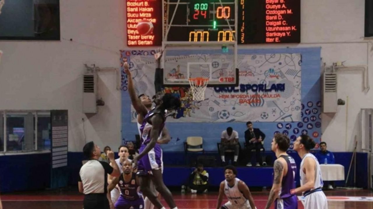 TBL: Kocaeli BŞB Kağıtspor: 57 - Sigortam Net: 81