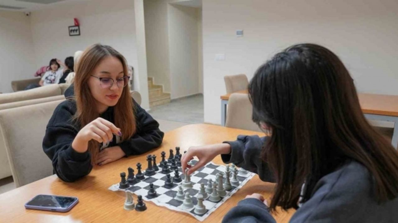 Tepebaşı Belediye Başkanı Ahmet Ataç: “Gençlerimiz bize cumhuriyetin emaneti”