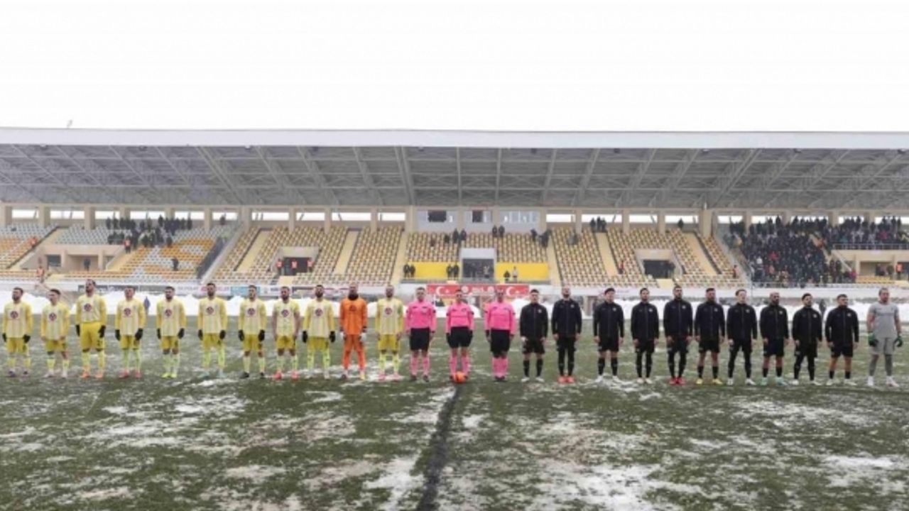 TFF3. Lig: 1984 Muşspor: 2 - Adana 1954 FK: 1