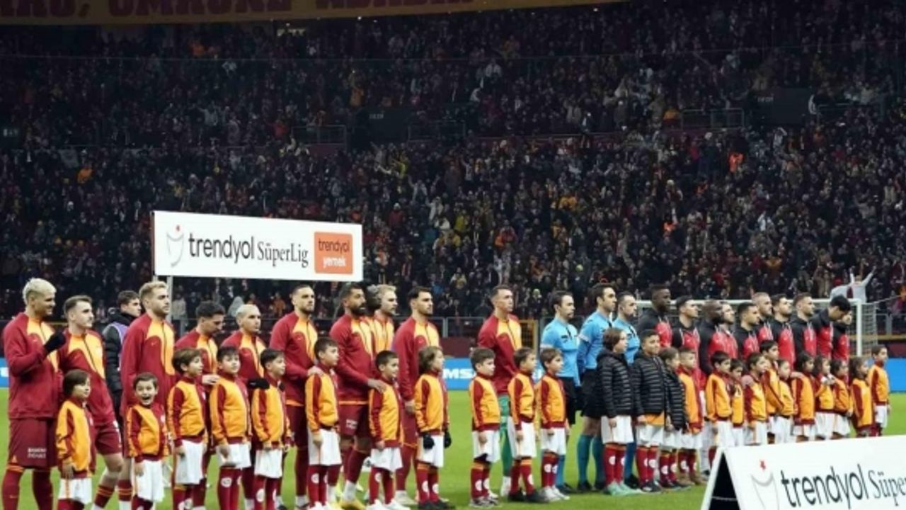Trendyol Süper Lig: Galatasaray: 0 - Gaziantep FK: 0 (Maç devam ediyor)