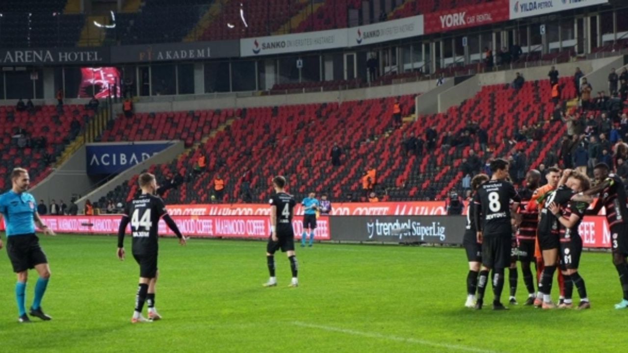 Trendyol Süper Lig: Gaziantep FK: 2 - Pendikspor: 2 (Maç sonucu)