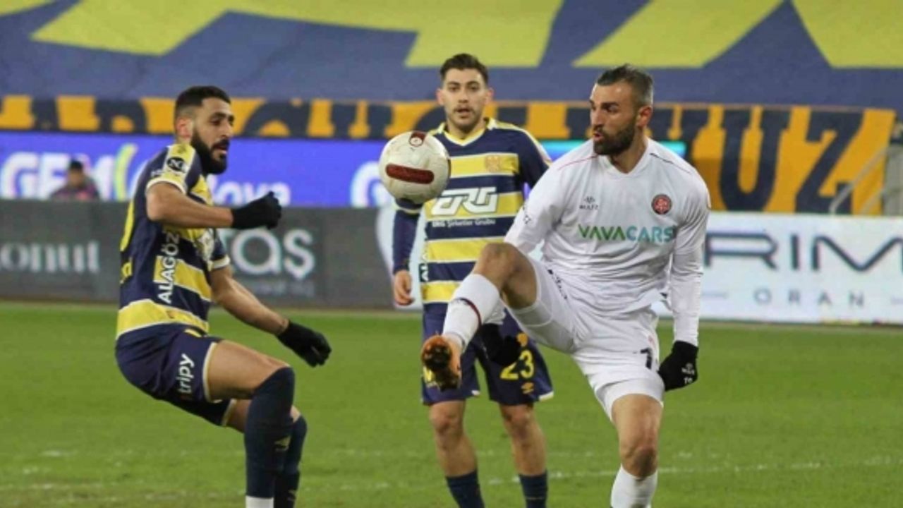 Trendyol Süper Lig: MKE Ankaragücü: 2 - Fatih Karagümrük: 0 (Maç sonucu)