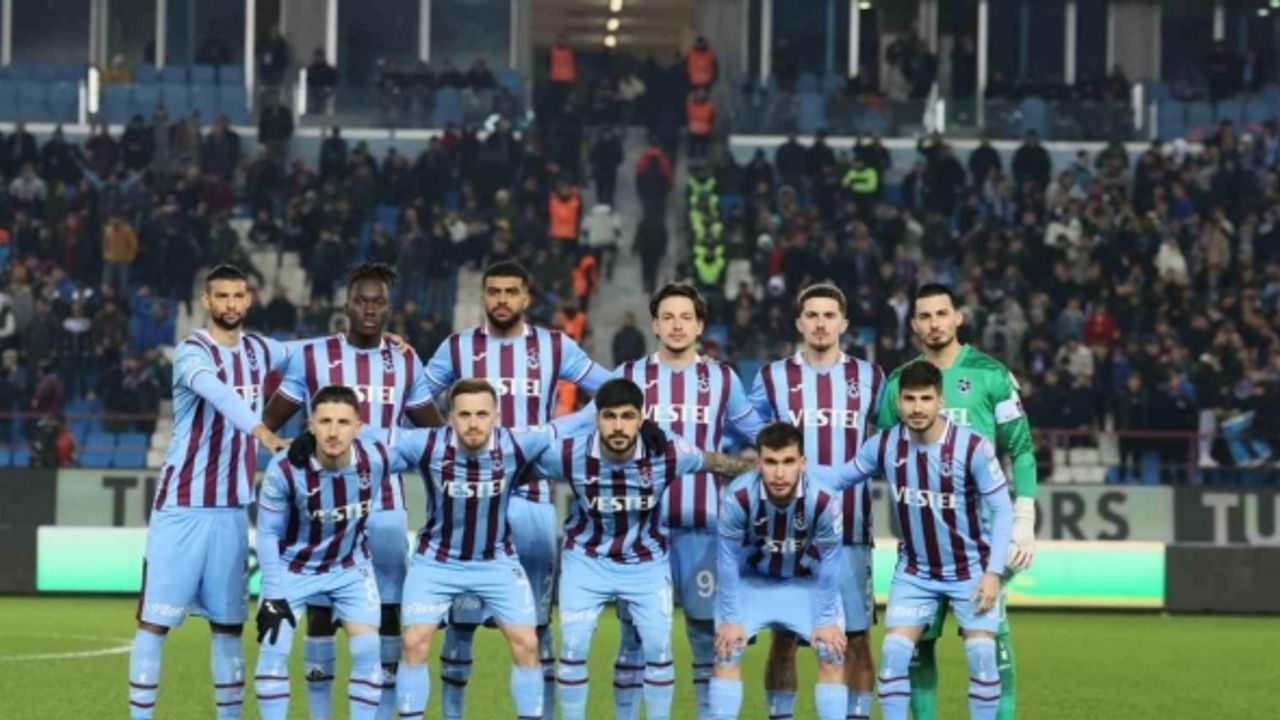 Trendyol Süper Lig: Trabzonspor: 1 - Kasımpaşa: 0 (İlk yarı)