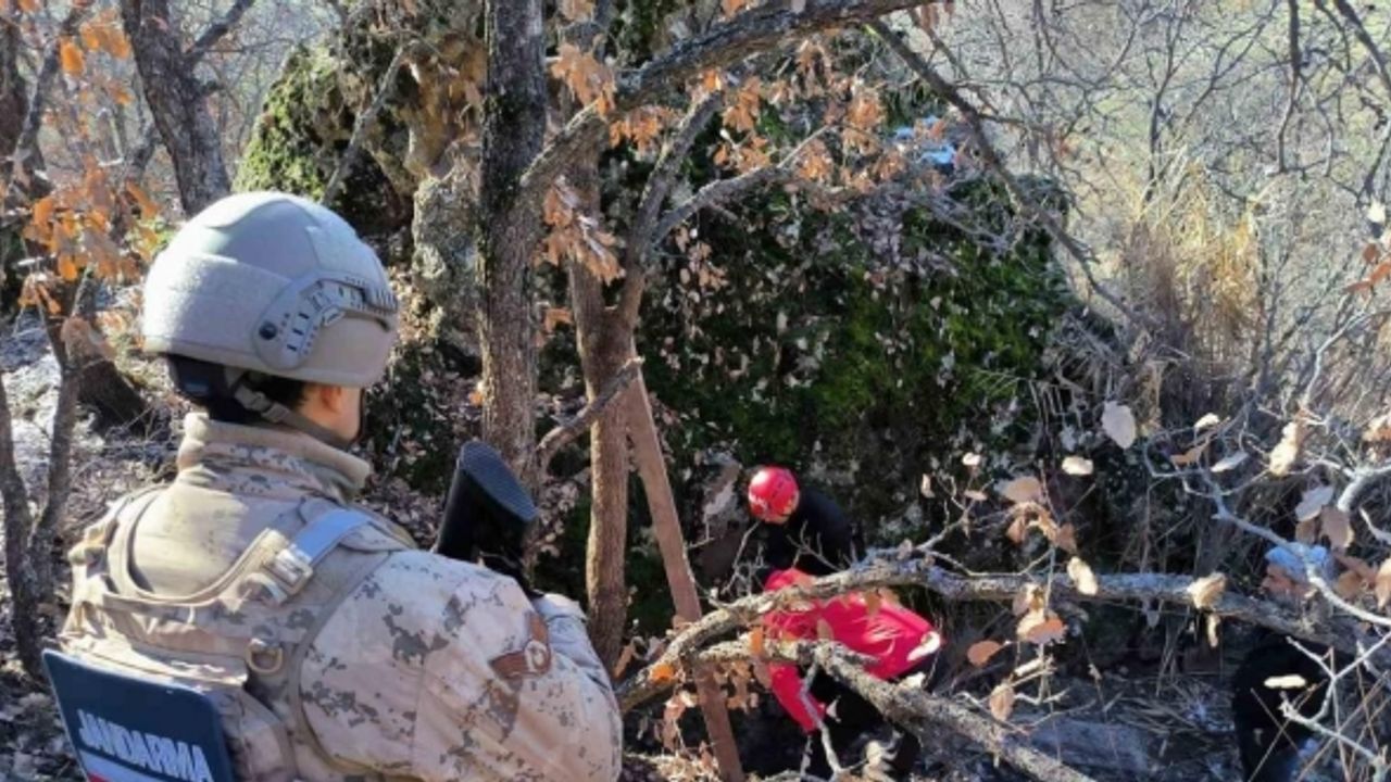 Tunceli’de izinsiz kazı yapan 3 kişi gözaltına alındı