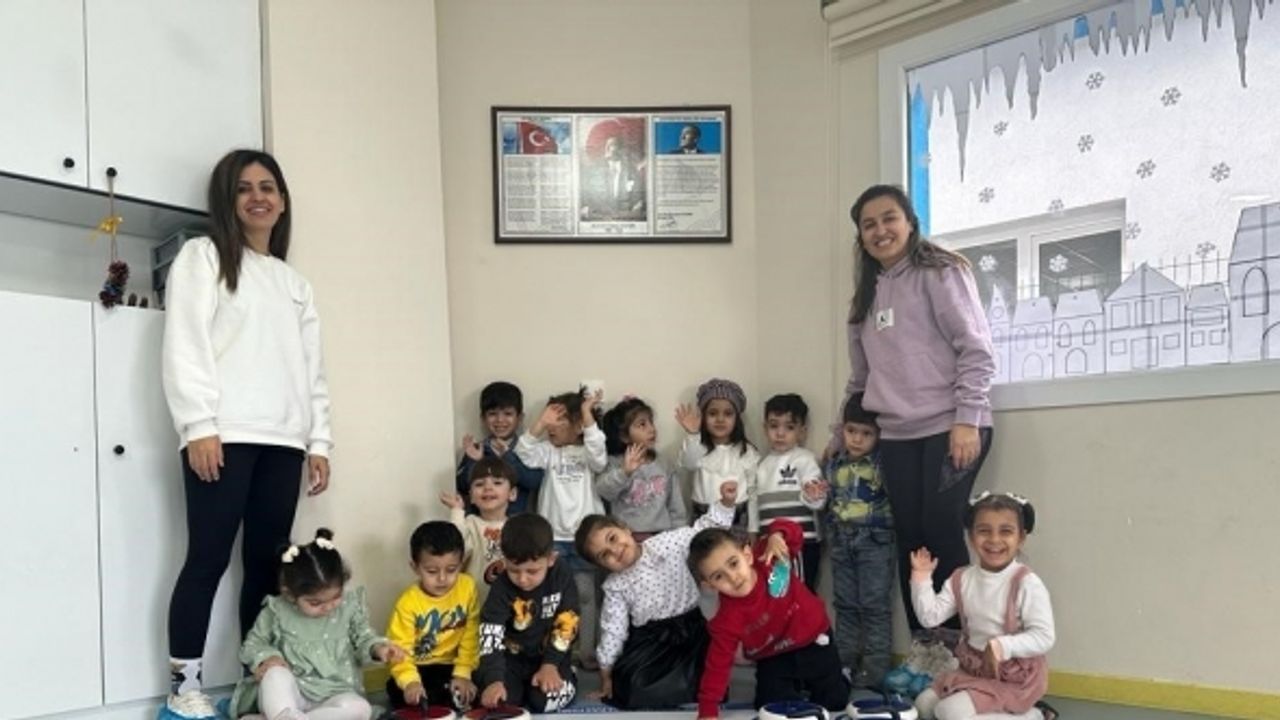 Turgutlu’da ilk kez ‘Floor Curling’ heyecanı yaşandı