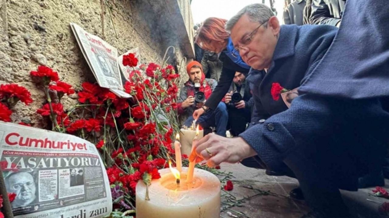 Uğur Mumcu ölümünün 31’inci yılında suikasta uğradığı sokakta anıldı