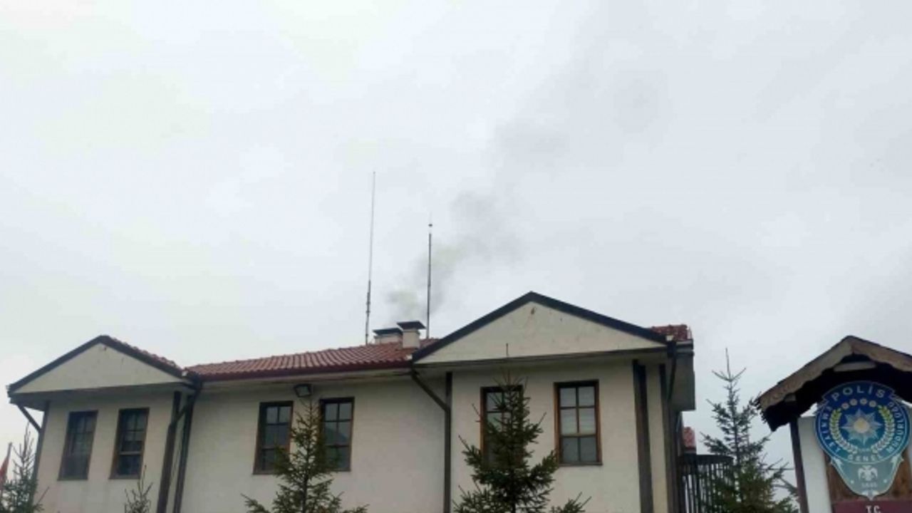 Ülkeye yasadışı yollarla giren 6 şahıs sınır dışı edilecek