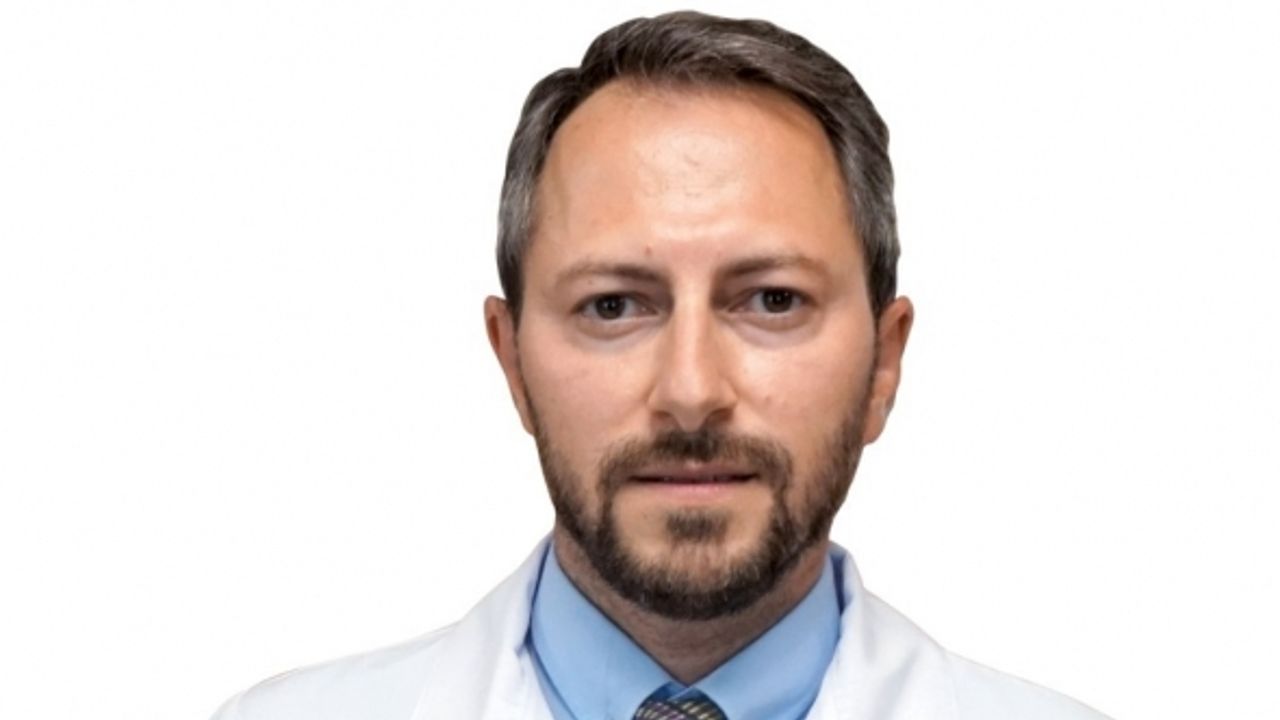 Üroloji Uzmanı Karagözoğlu, anne karnındaki bebeğin böbrek sağlığına dikkat çekti