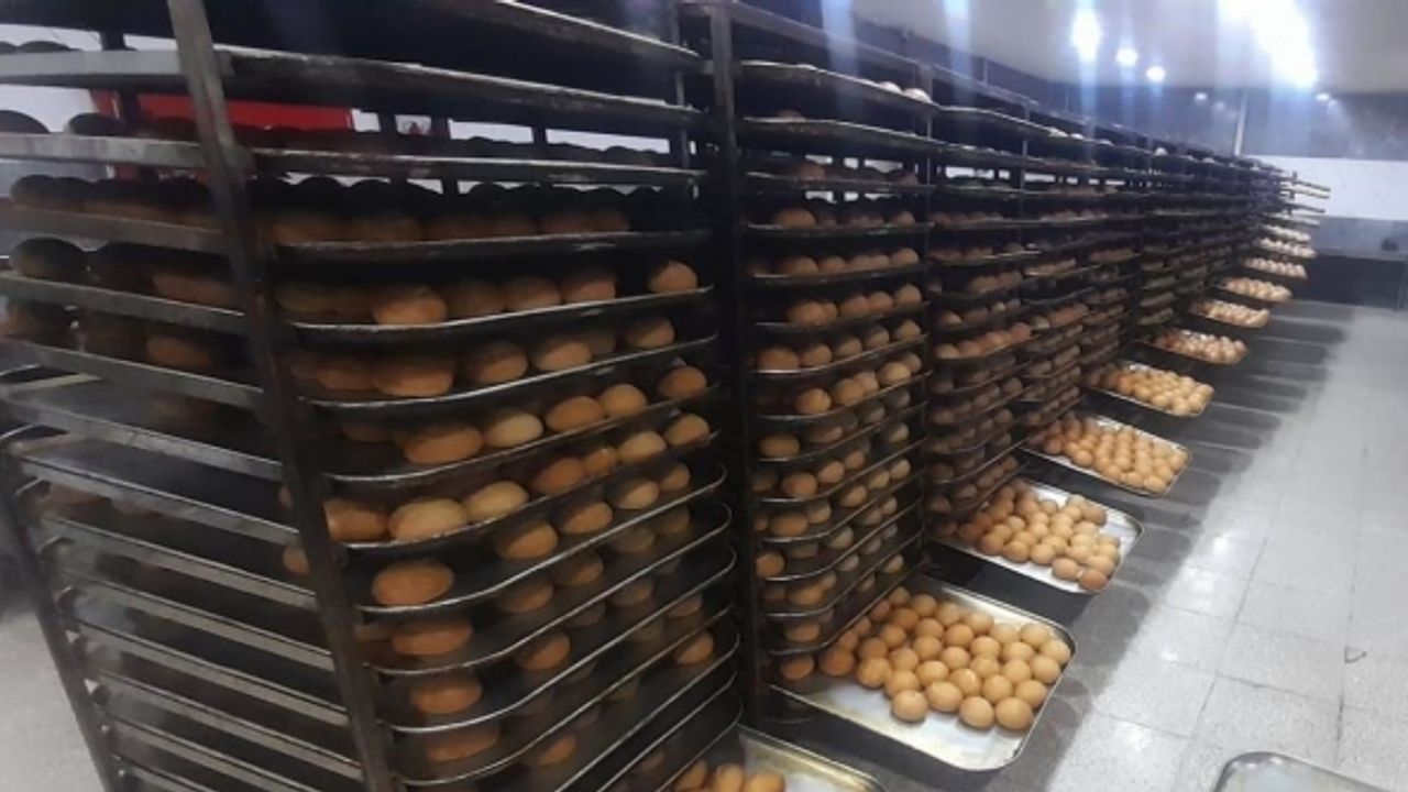 Uygulama oteli, ürettiği roll ekmekle israfın önüne geçiyor