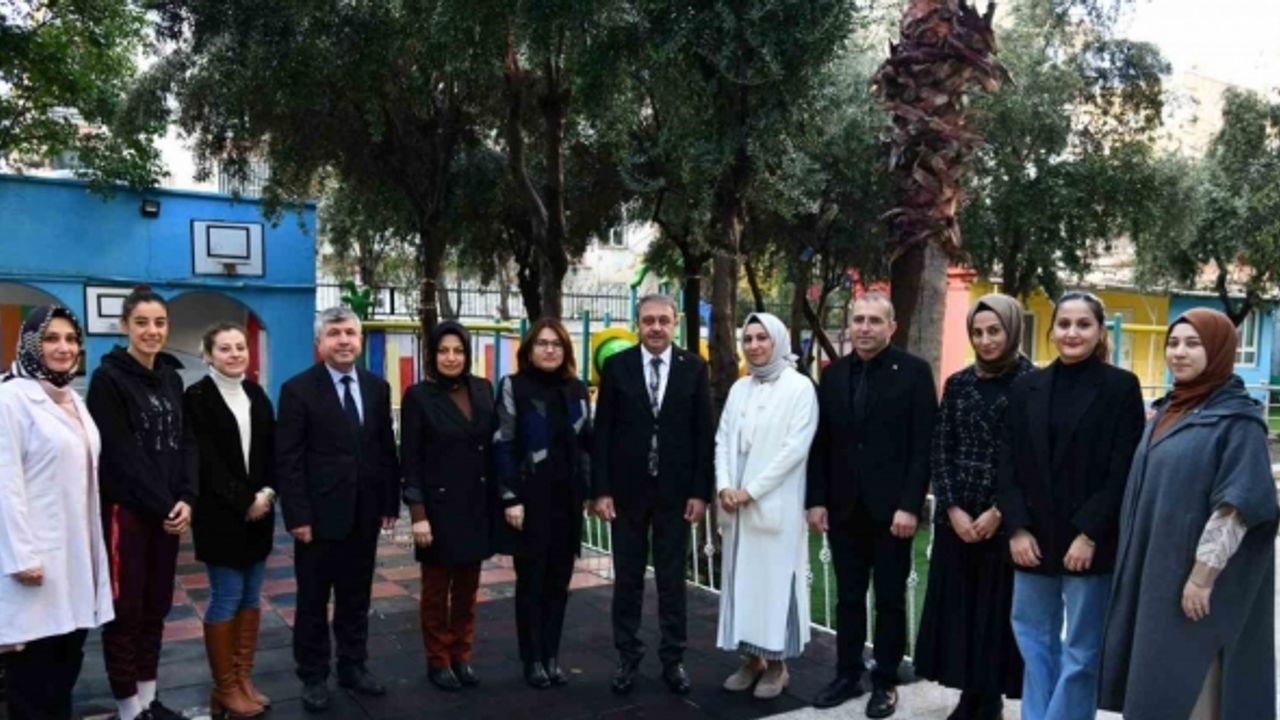 Vali Şıldak: "Eğitime her zaman pozitif ayrıcalık tanımaya devam edeceğiz"