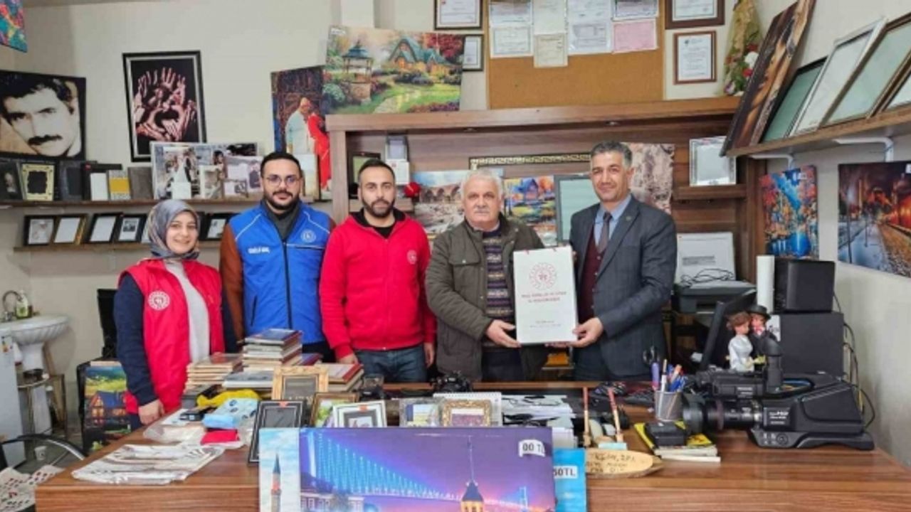Varto Gençlik ve Spor Müdürü Aktaş’tan İHA muhabirine ziyaret