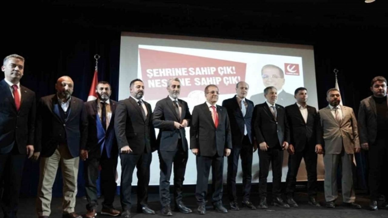 Yeniden Refah Partisi Bursa Büyükşehir Belediyesi Başkan adayı Sedat Yalçın oldu
