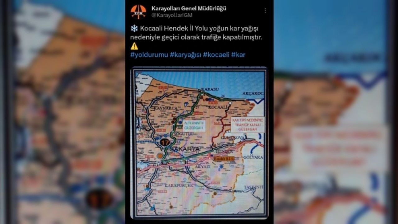 Yoğun kar yağışı nedeniyle Kocaali-Hendek yolu ulaşıma kapatıldı
