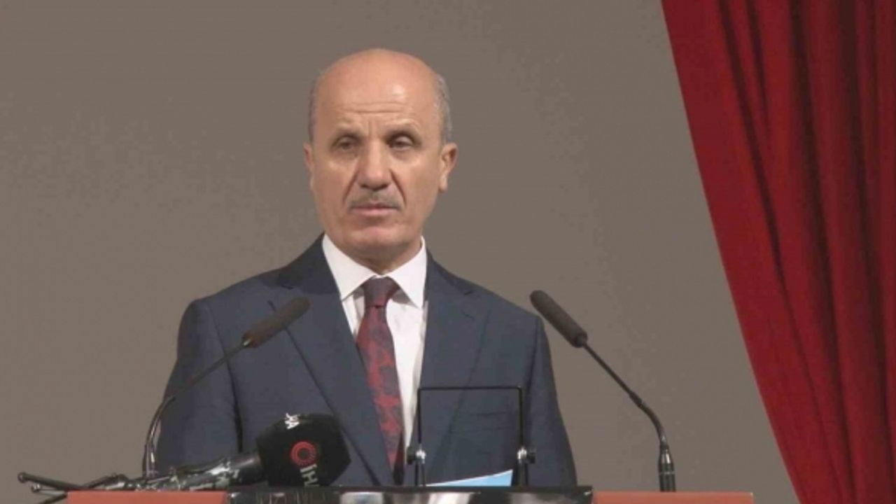 YÖK Başkanı Özvar: "Ülkemiz 208 üniversite, 185 bin akademisyen ve örgün eğitime devam eden 4 milyon öğrencisiyle son derece büyük bir kapasiteye sahiptir"