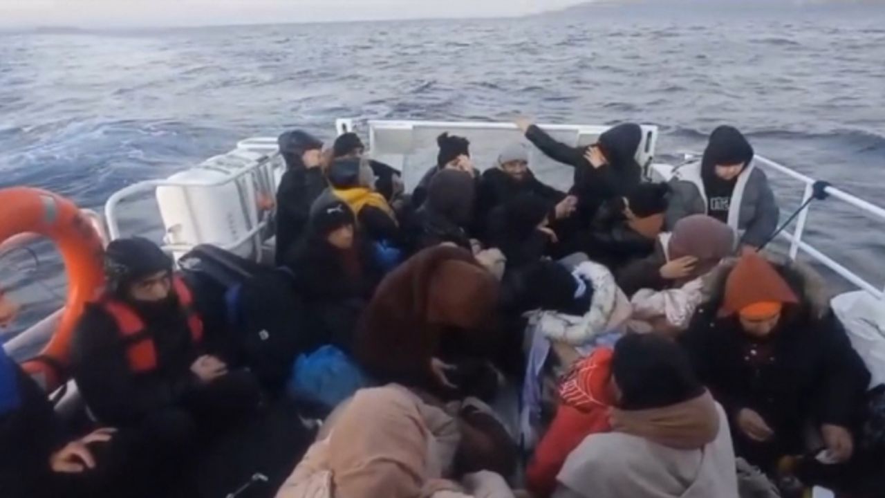 Yunan unsurları çocuklarında aralarında bulunduğu 34 kaçak göçmeni ölüme terk etti
