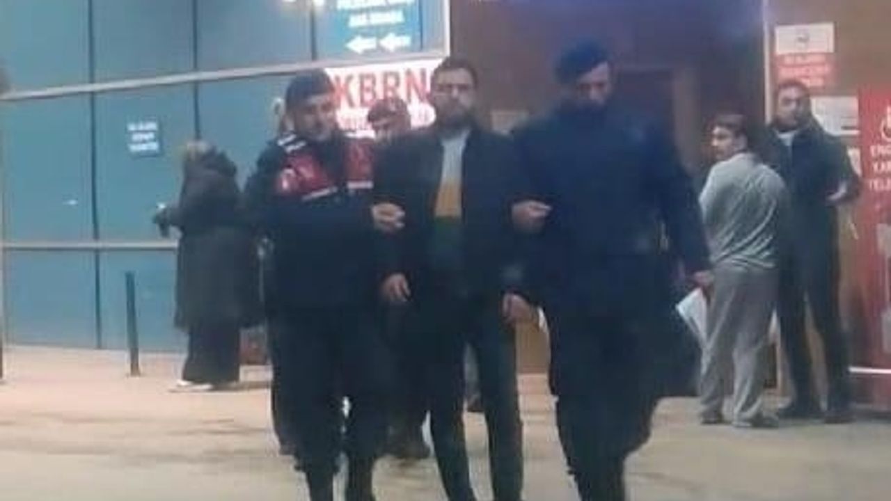 Zihinsel engelli oğlu tarafından öldürüldü, gözyaşlarıyla toprağa verildi