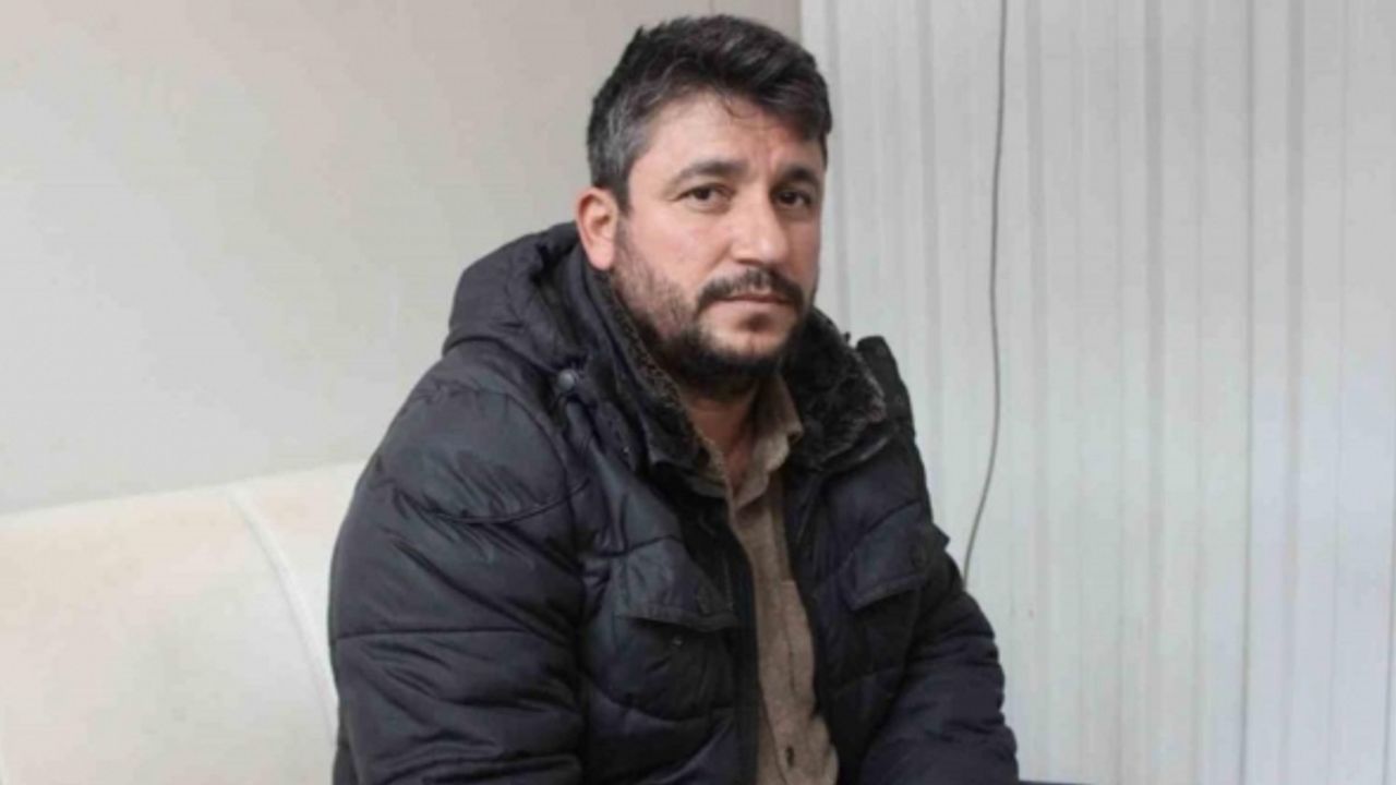 32 dairelik apartmandan sağ kurtarılan 10 kişiden olan afetzede vatandaş,  yaşadıklarını unutamıyor