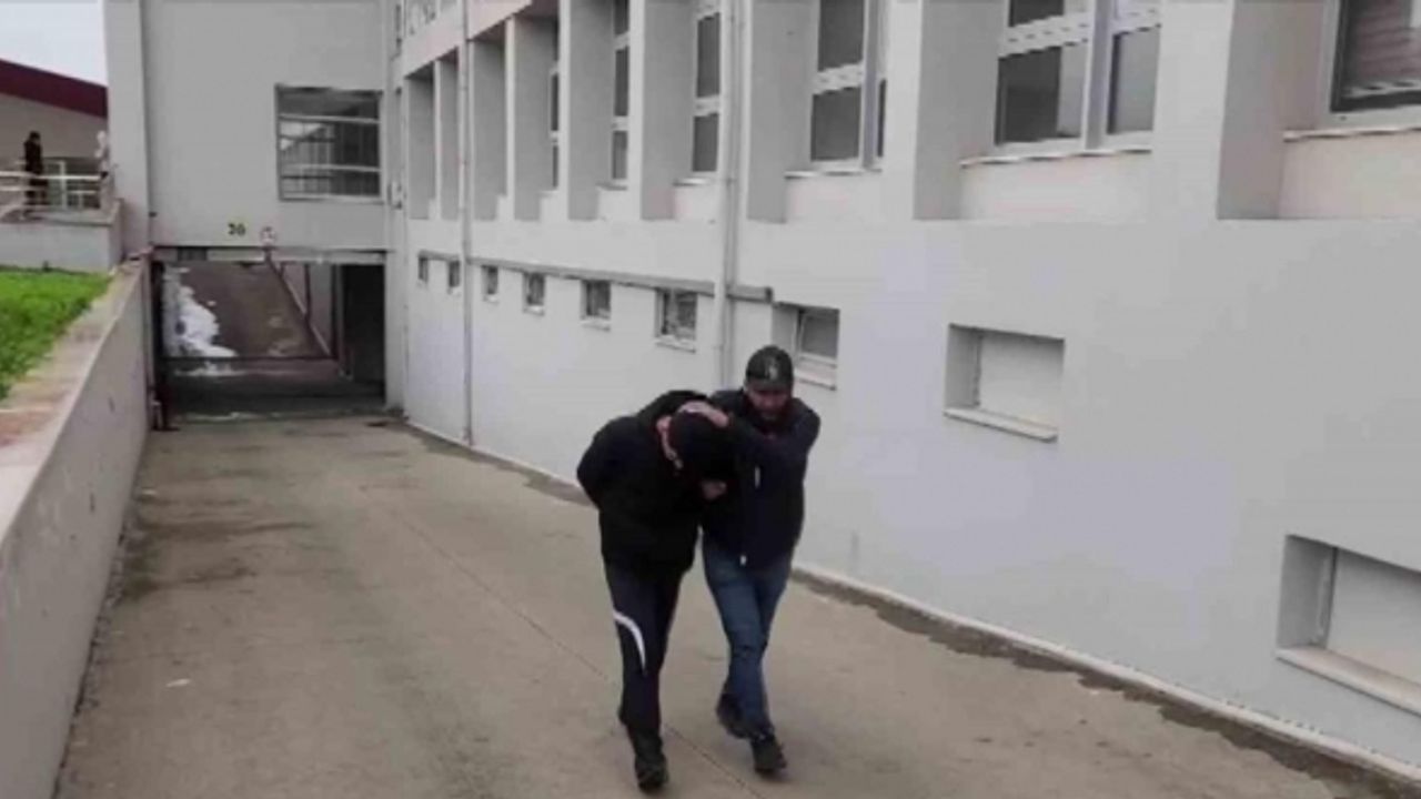 5 kilo esrarla yakalandı, ”Paraya ihtiyacım var" diyerek kendini savundu