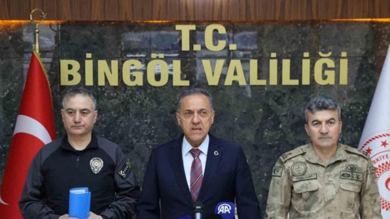 650 saatlik görüntüler incelenerek, silahlı saldırı olaylarına karışan 12 şüpheli hakkında işlem başlatıldı