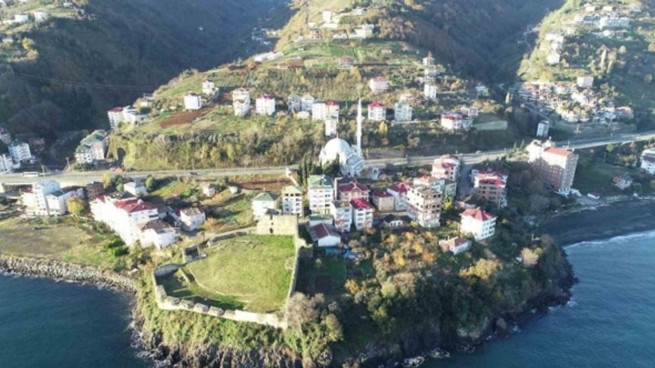 Akçakale Kalesi ve çevresi turizm koridoru haline getirilecek