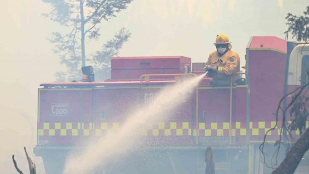 Avusturalya’da yangın: 16 bin hektarlık alan küle döndü