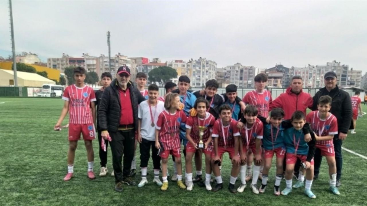 Aydın’da Yıldız Erkekler ve Kızlar Futbol Müsabakaları heyecanı sona erdi