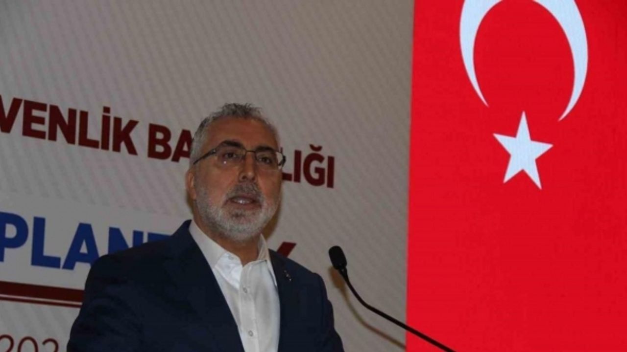 Bakan Işıkhan: "SSK emeklilerimiz için 6 Şubat’ta Bağ-Kur emeklilerimiz için 7 Şubat’ta fark ödemelerini gerçekleştireceğiz"